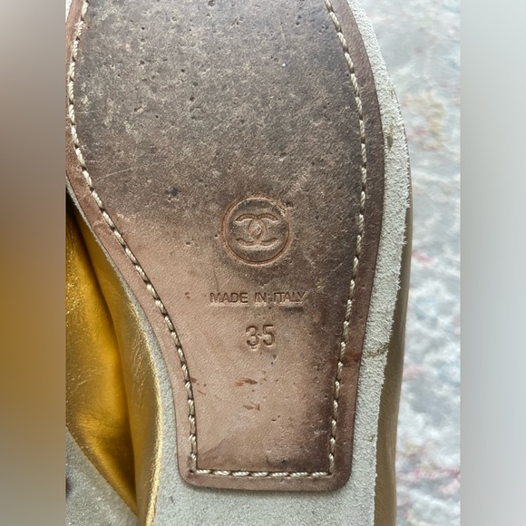 Chanel Gold Ballet Flats 35 - Picture 7 of 8